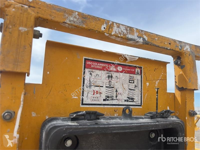 Emelőkosár Haulotte 10N Scissor Lift (Inoperable)