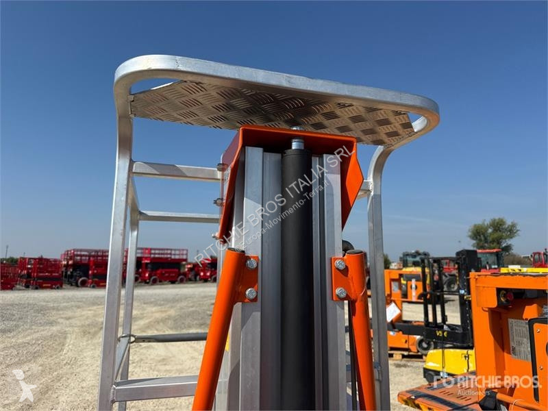 升降机  Bianchin Minlift Vertical Mast Lift