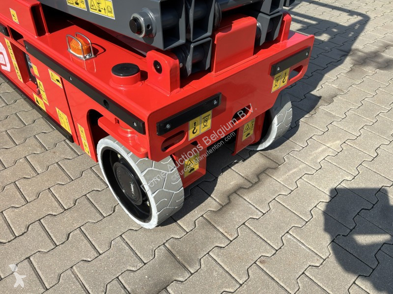 升降机 Sinoboom 2732E
