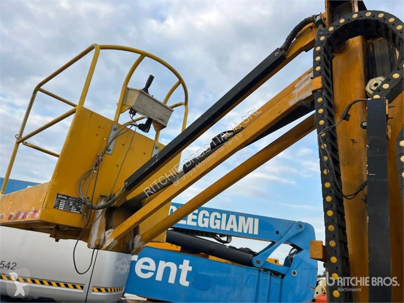 Emelőkosár Grove Toucan 1010 Vertical Mast Lift