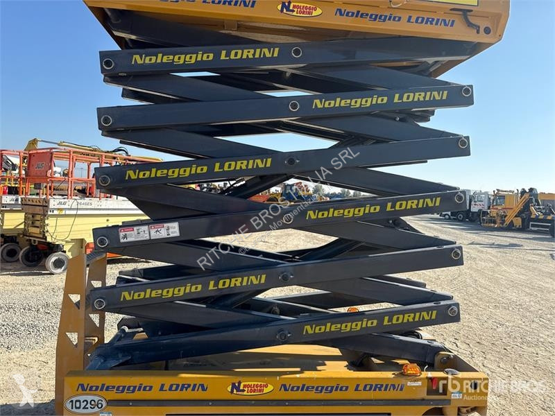 Emelőkosár XCMG XG1412AC Electric Scissor Lift