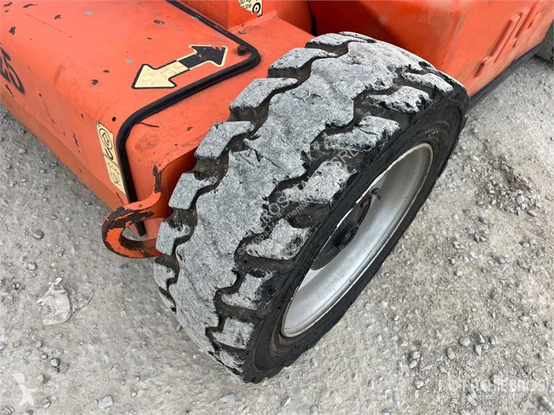 Plataforma elevadora JLG Electric Articulating...