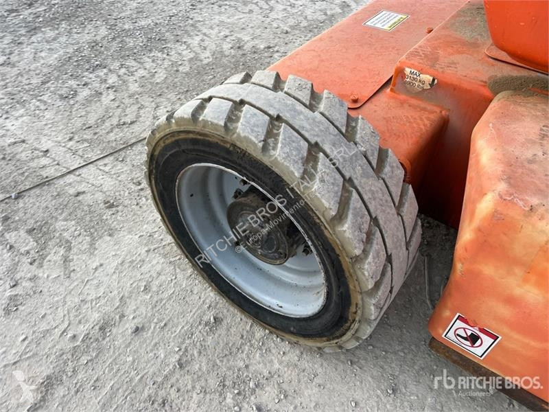 Plataforma elevadora JLG Electric Articulating...