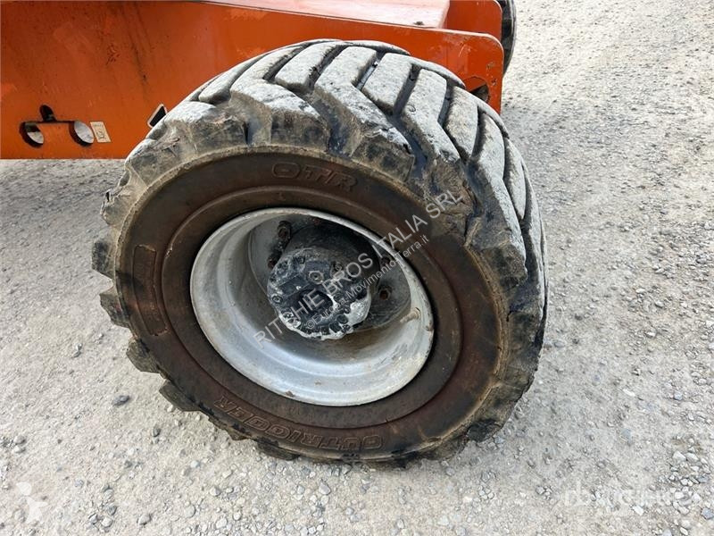 Plataforma elevadora JLG