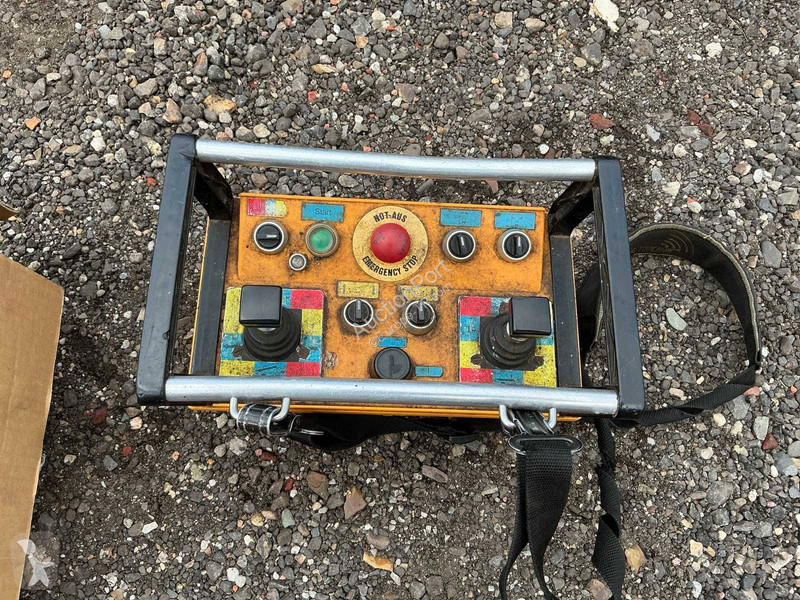Plataforma elevadora Teupen LEO 26 H