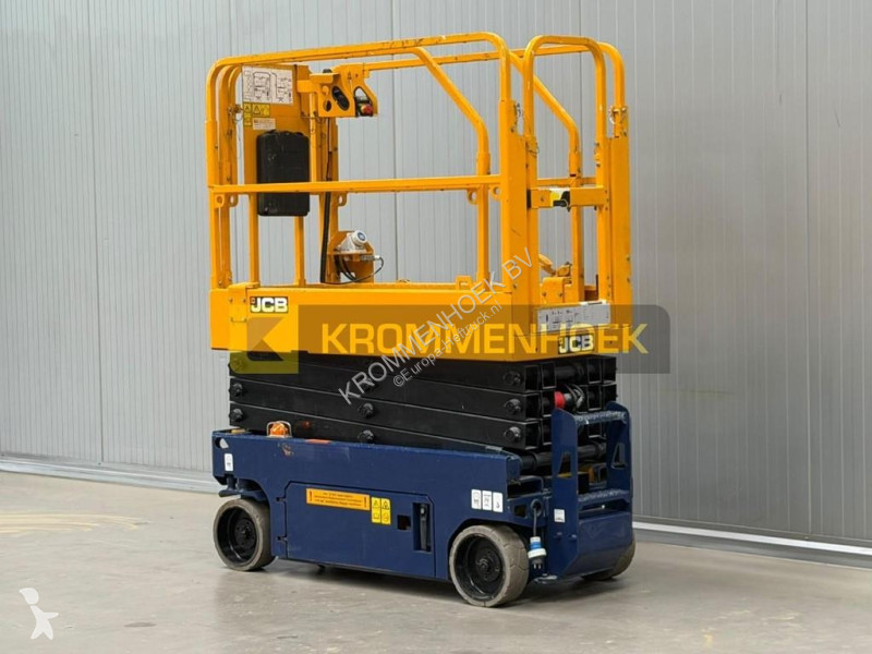 Plataforma JCB S 1930 E