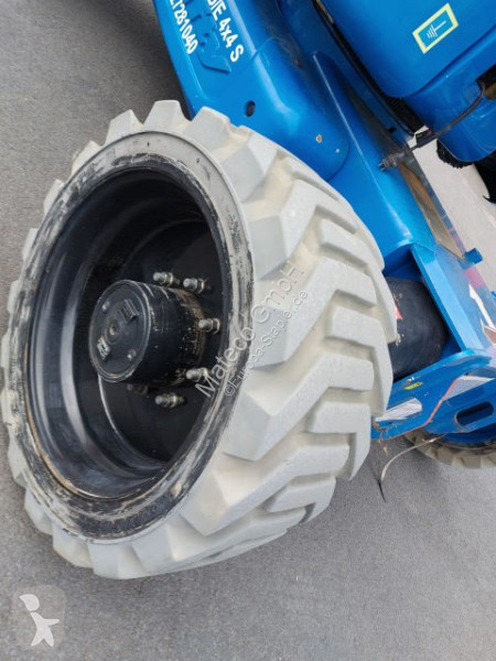 Nacelle Niftylift HR28 HYBRID 4X4