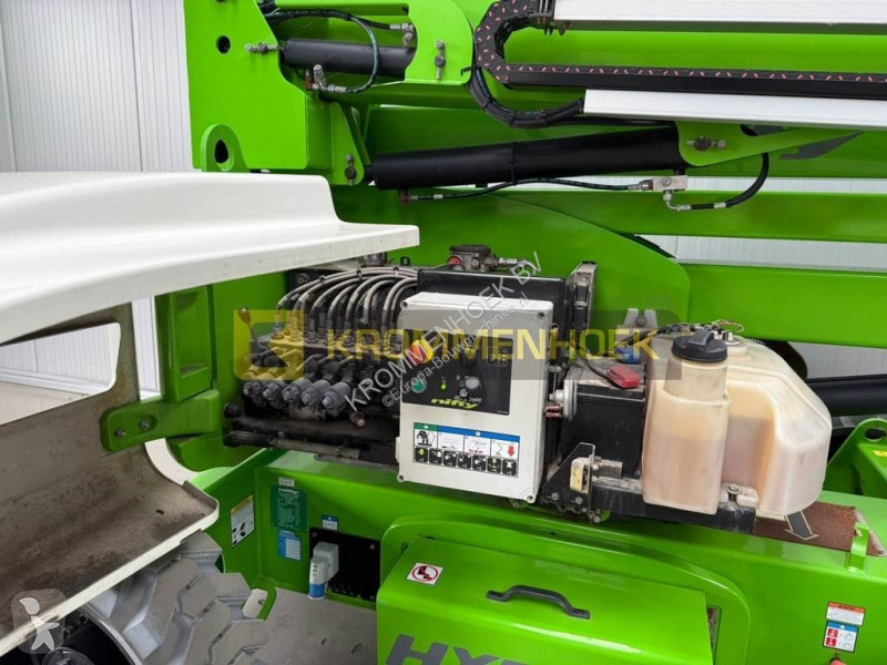 Piattaforma aerea Niftylift HR 17 Hybrid 4x4