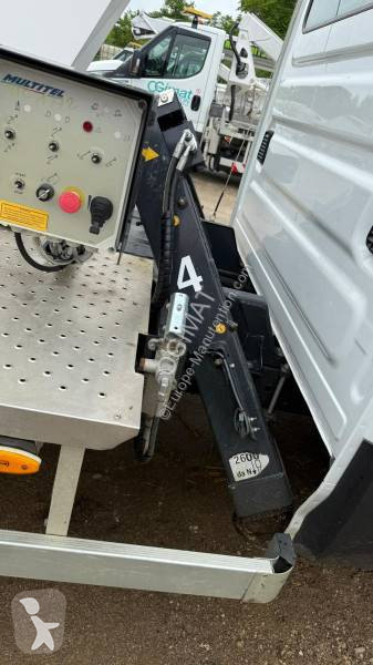 Veicolo commerciale Multitel 160alu