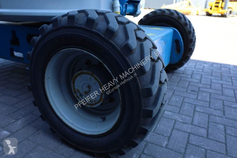 Gondola Genie Z34/22 Diesel, 4x4 Drive, 12.6m...