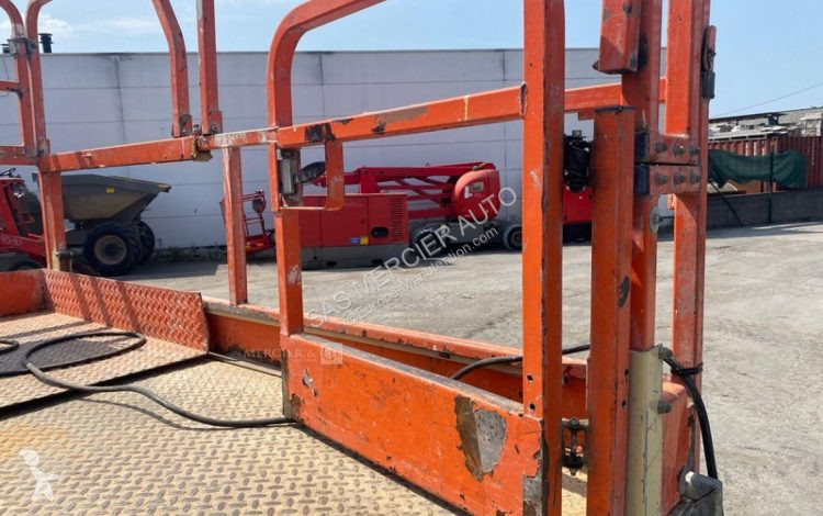 Nacelle JLG plateforme ciseaux automotrice...