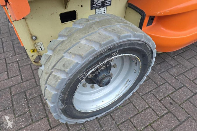 Vysokozdvižná plošina JLG M4069 Hybrid, 14.2m...