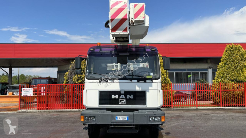منصة تلسكوبية MAN Multitel J340-TA 6X4