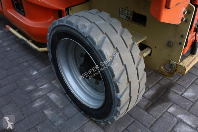 منصة تلسكوبية JLG Electric, 12m Working Height,...