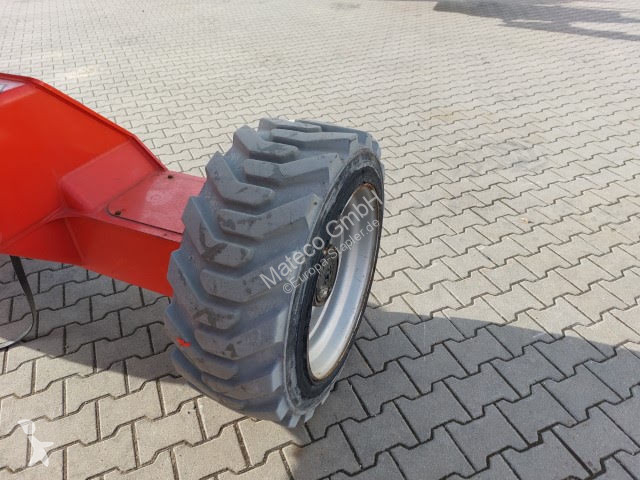 منصة تلسكوبية JLG