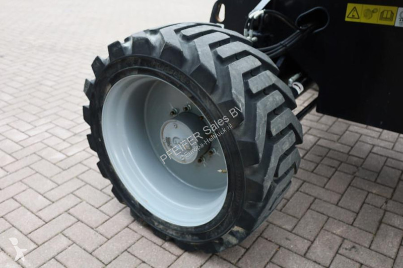 Vysokozdvižná plošina Genie Z62/40 Diesel, 4x4...
