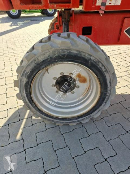 Вишка JLG