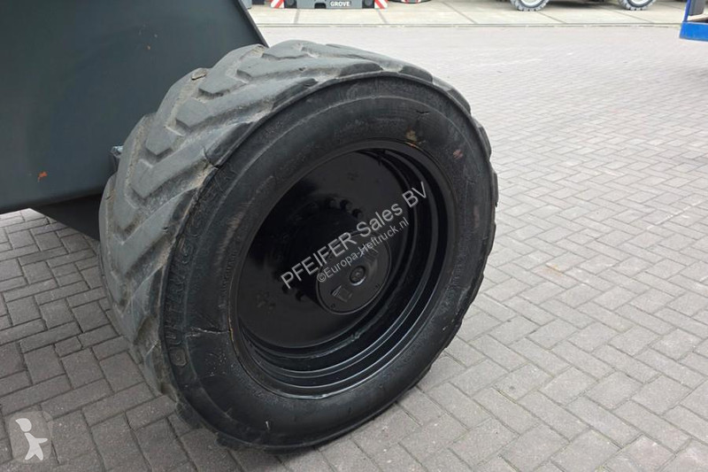 منصة تلسكوبية JLG 1250AJP Diesel, 4x4x4 Drive,...