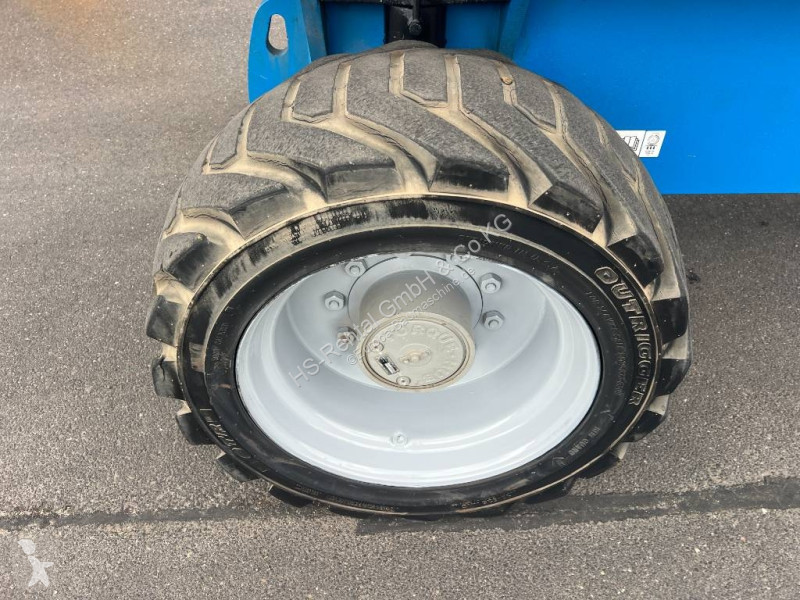 منصة تلسكوبية Genie Z80/60 diesel 4x4x4 26m -...