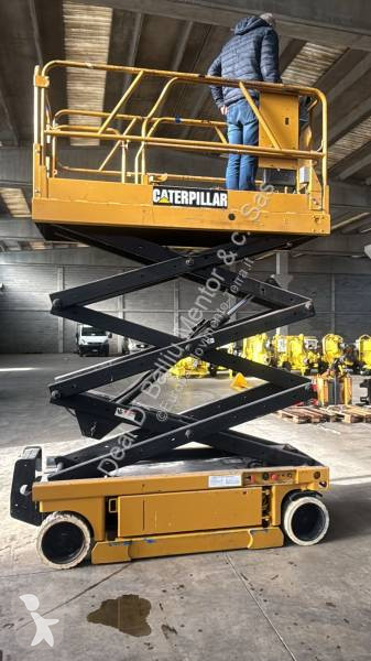 منصة تلسكوبية Genie GS-2032