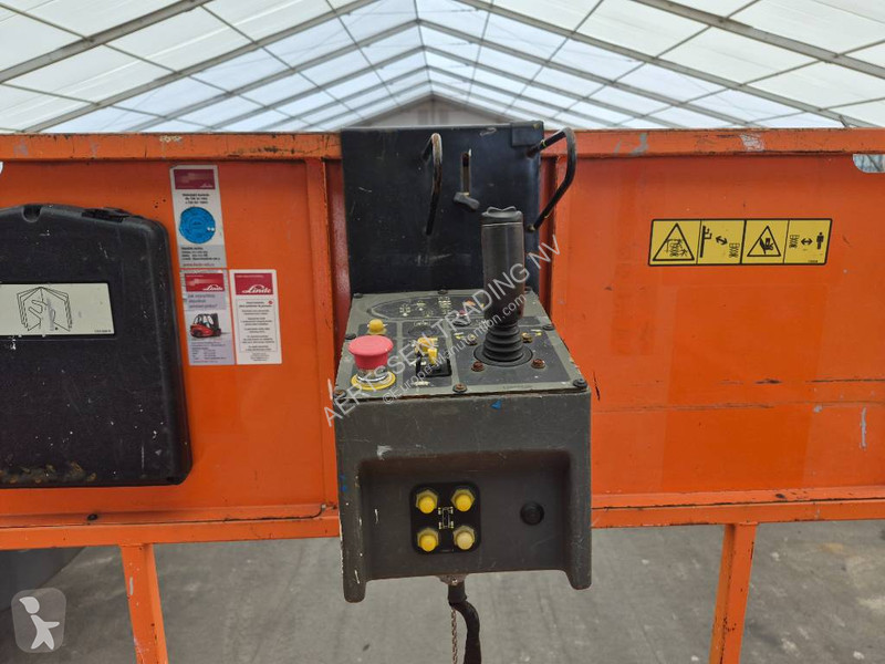 Hoogwerker JLG 4096 LE + outriggers (Multiple...