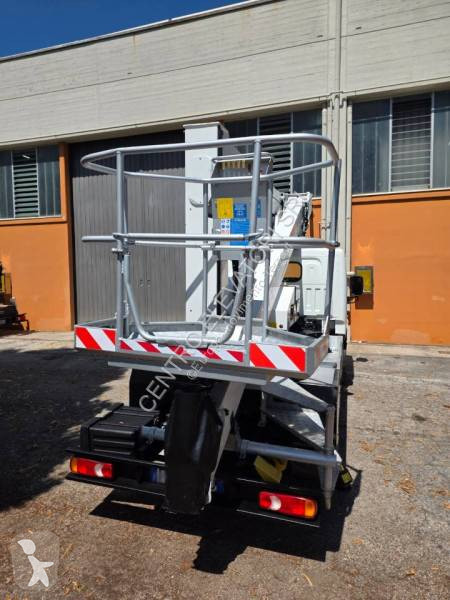 منصة تلسكوبية Palfinger P200A