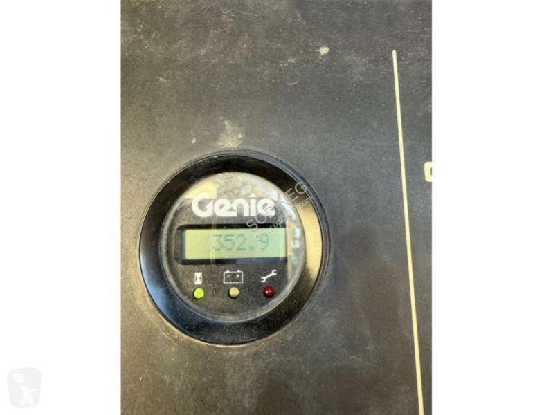 Vysokozdvižná plošina Genie  Z60/37 FE HYBRID