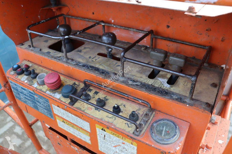 Nacela Hitachi HX140B
