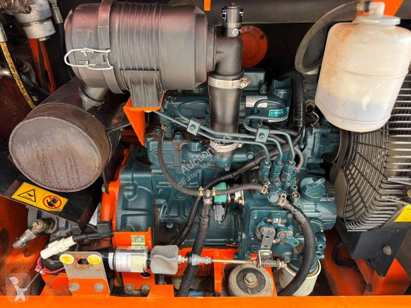 Автовышка Hitachi HX99B-2