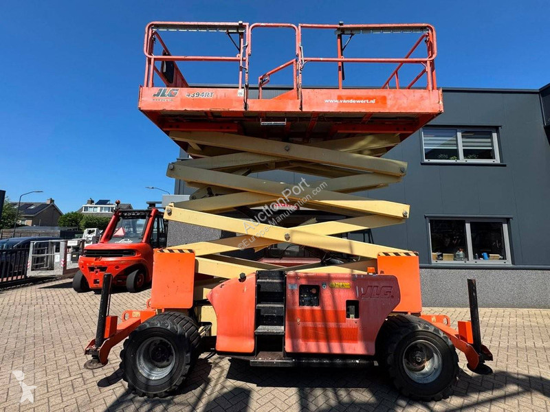 JLG  aerial platform