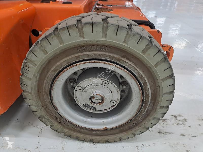 Plataforma elevadora JLG