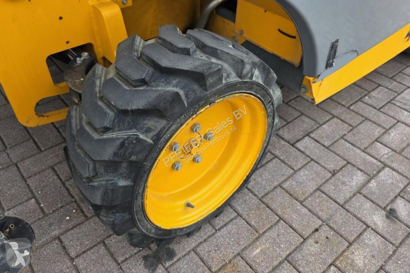 升降机 Haulotte Compact 12DX Diesel, 4x4 Drive,...