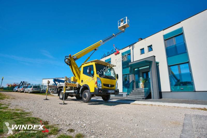 منصة تلسكوبية Multitel MT 162