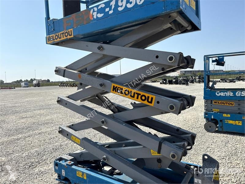 Автовышка Genie Electric Scissor Lift