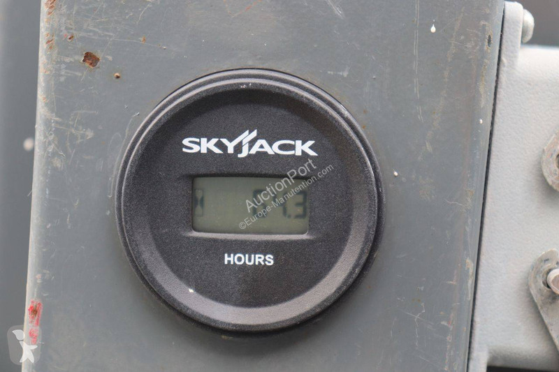 Автовышка Skyjack SJ12