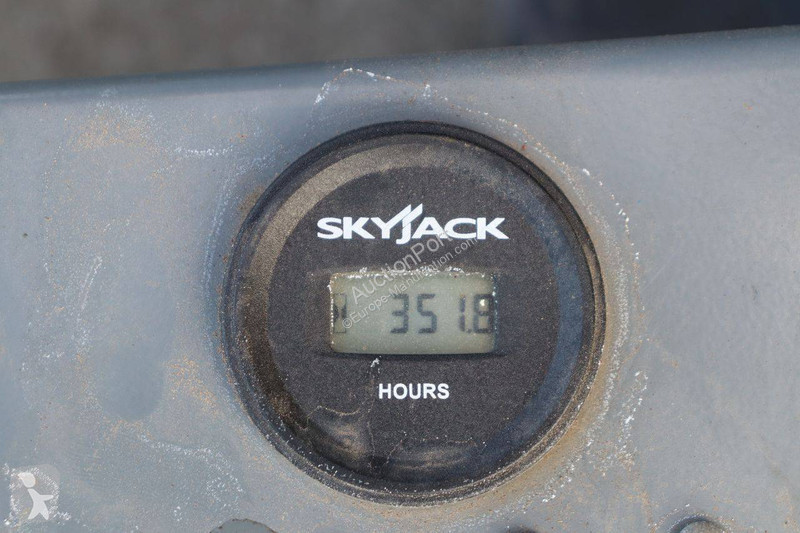 升降机 Skyjack SJ III 3219