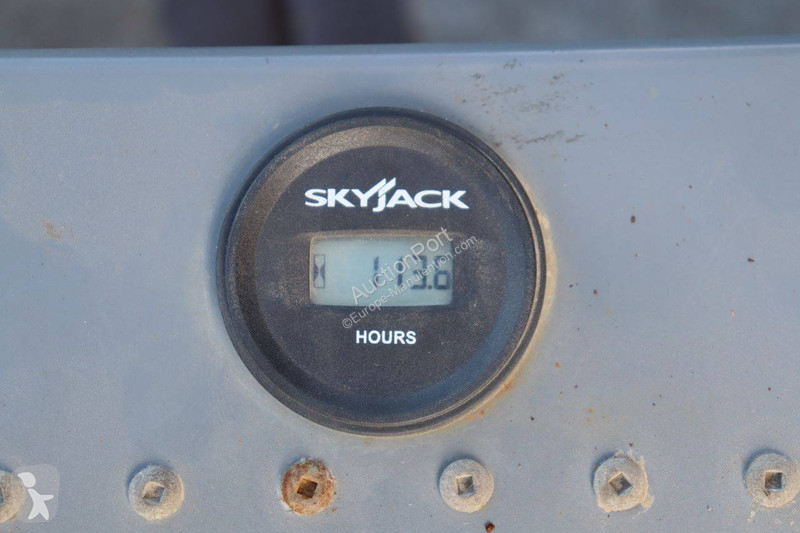 升降机 Skyjack SJIII-3219