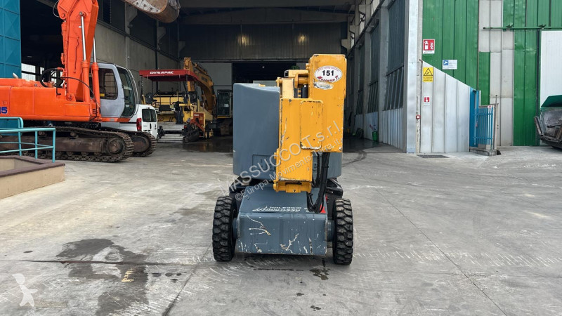 升降机 Haulotte HA12I