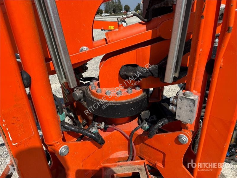 Emelőkosár  R130 Crawler Articulating Boom Lift...