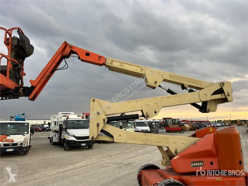 Plataforma elevadora JLG Electric Articulating...