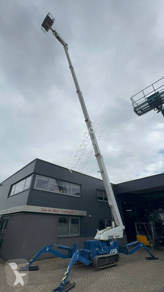Plataforma elevadora Teupen Leo 30T