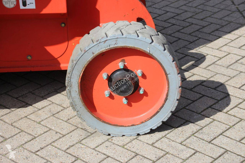 Plataforma elevadora Manitou 150AETJ Compact