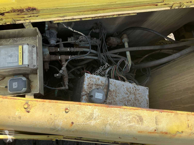 Plataforma elevadora Aichi SR210