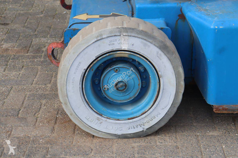 Plataforma elevadora JLG