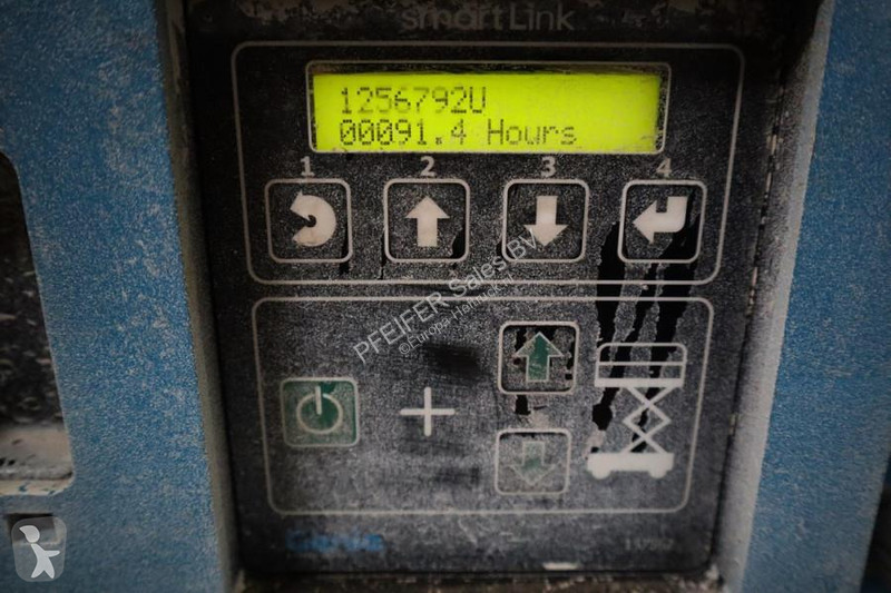 Vysokozdvižná plošina Genie GS1330M...