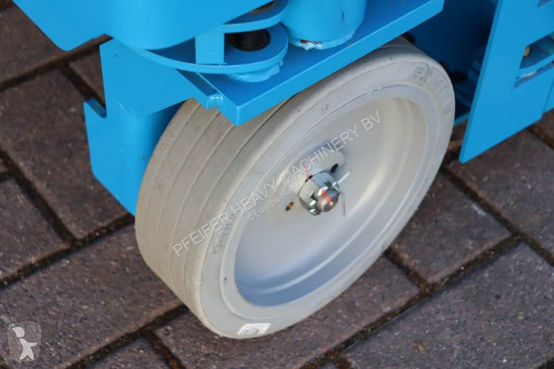 منصة تلسكوبية Genie GS1330M Valid inspection,...