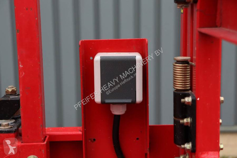Lift Magni ES0807E Available Directly From...