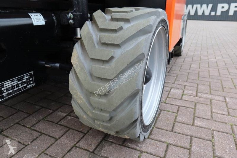 Gondola JLG ERT2669 Unused, Electric, 10m...