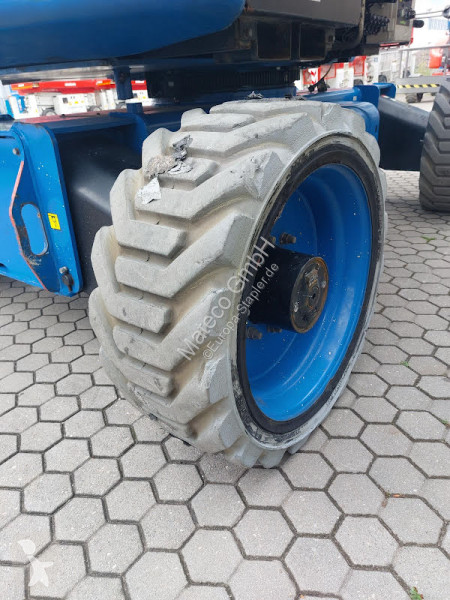 Nacelle Niftylift HR28 HYBRID 4X4