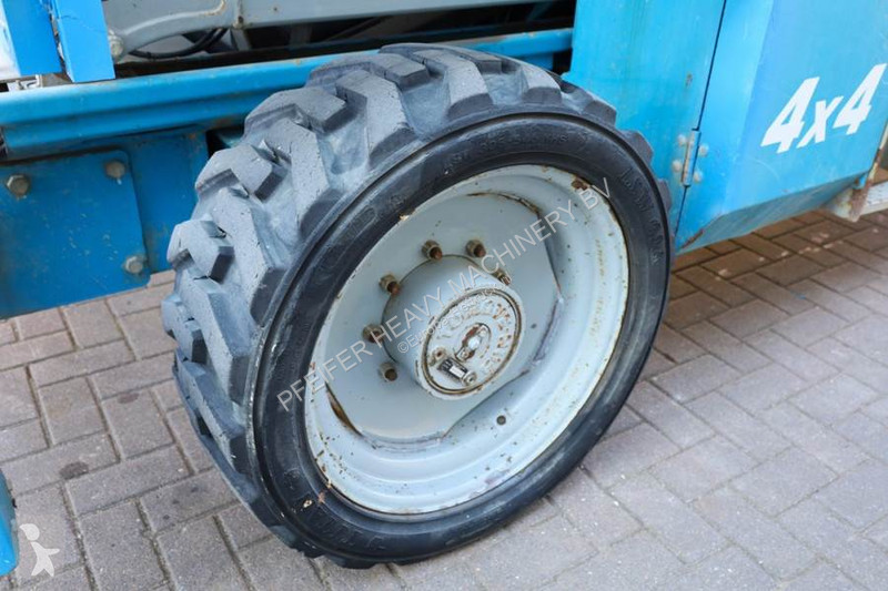 Plataforma Genie GS4390 Diesel, 4x4 Drive, 15m...